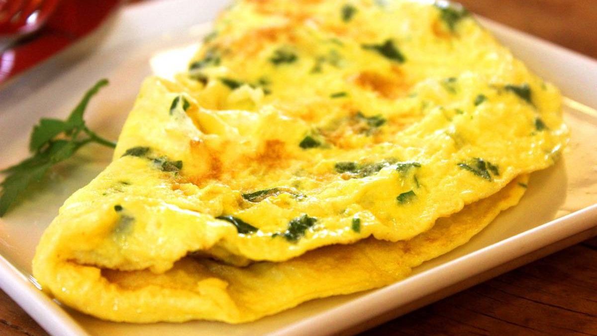 What is Omelete? And How to make an Omelete