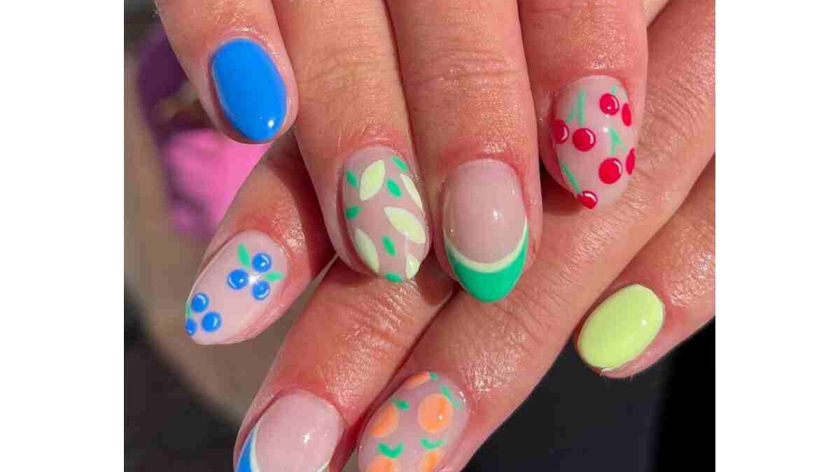 Bright Summer Nails- The Trending Ones