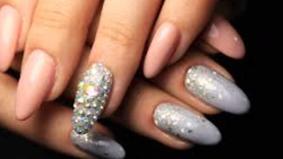 Almond Shape Nail Designs – Describe, Briefly